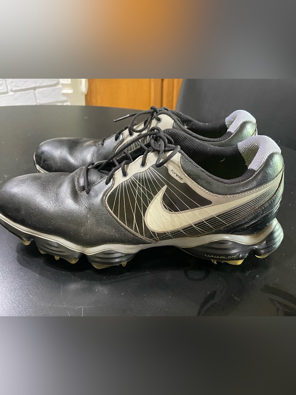 NIKE Lunarlon Flywire Golf Shoes 552073 Men's Sz 10 Black & Gray Leather G2